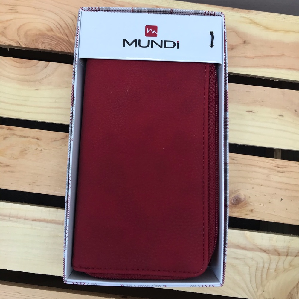 Red Wallet - Picture 2 of 5